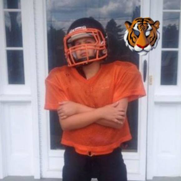 Meet your Posher, Dominic - Picture 1 of 1